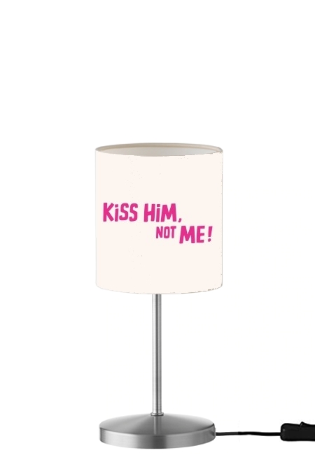 Kiss him Not me für Tisch- / Nachttischlampe