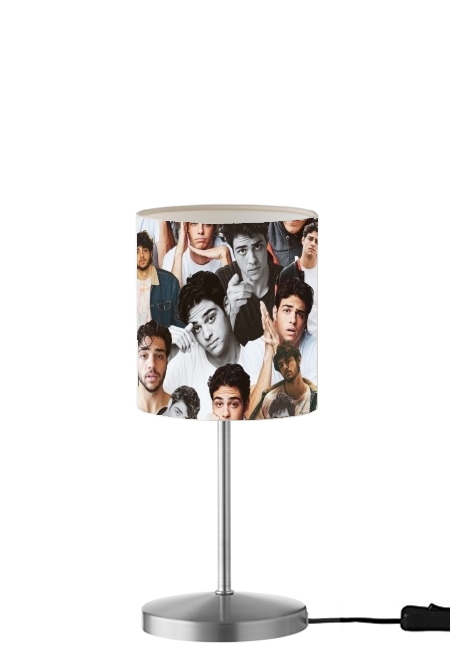 Noah centineo collage für Tisch- / Nachttischlampe