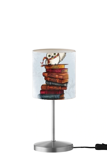 Owl and Books für Tisch- / Nachttischlampe