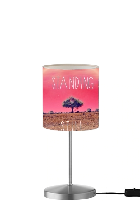 Standing Still für Tisch- / Nachttischlampe