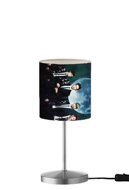 Vixx Kpop für Tisch- / Nachttischlampe